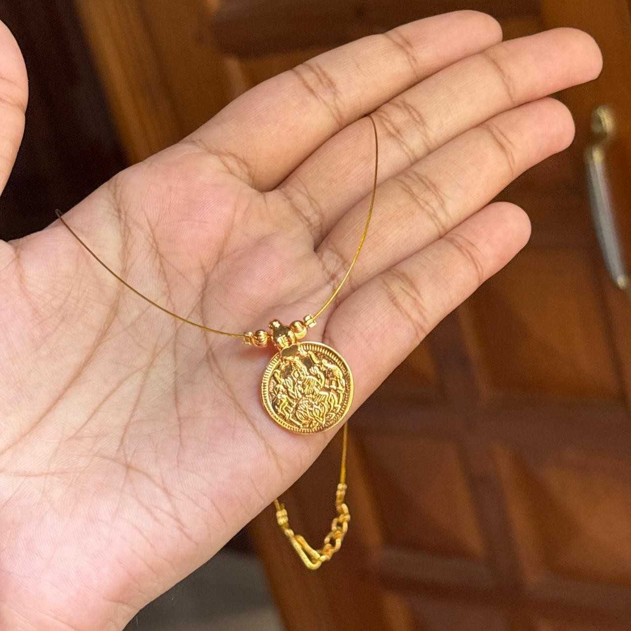 IN008 Premium Quality Coin invisible chain