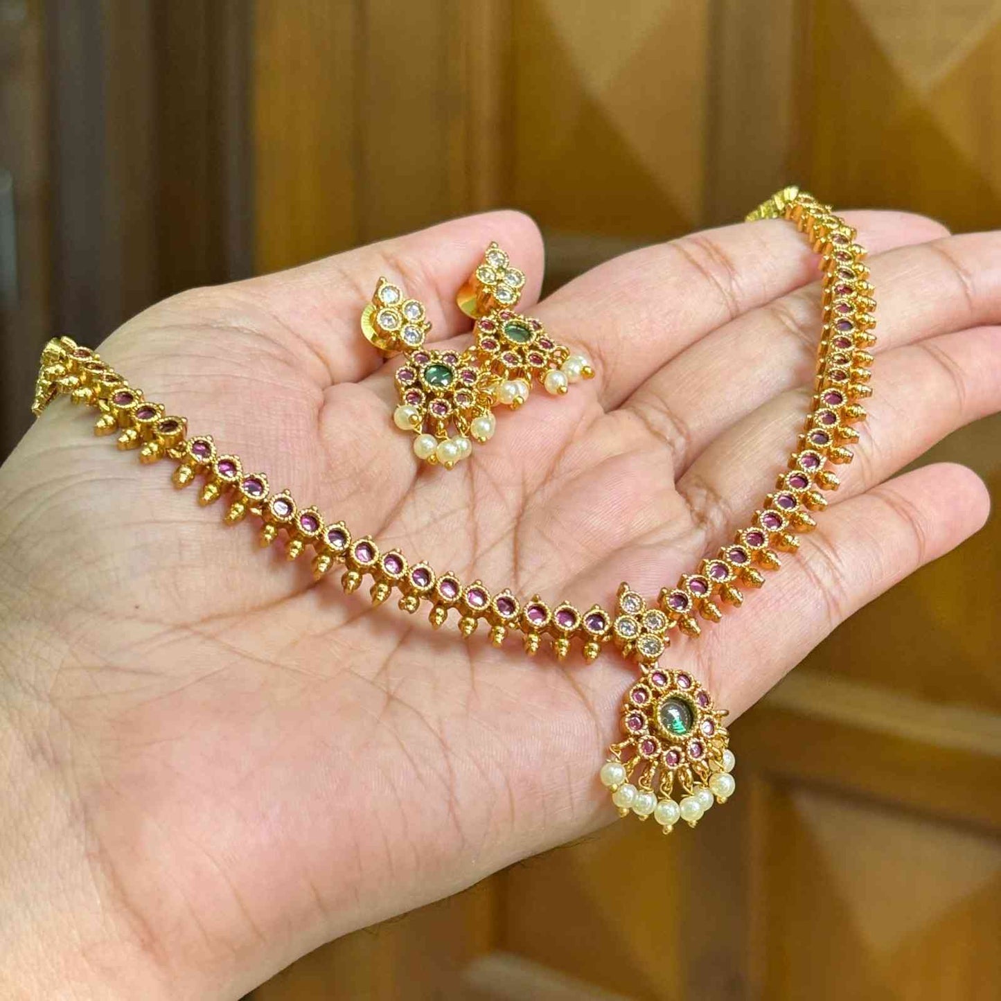 N0201 Nithya Menen inspired kemp Stone Attigai Necklace