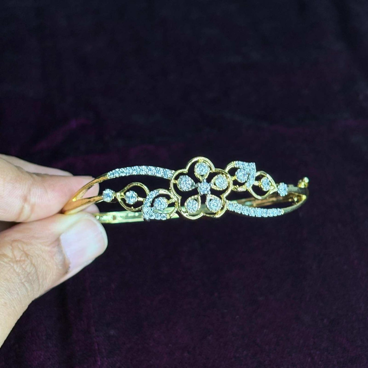 Premium Quality Rhodium Finish Ad Stone Openable Bracelet Bangle K0025-S32
