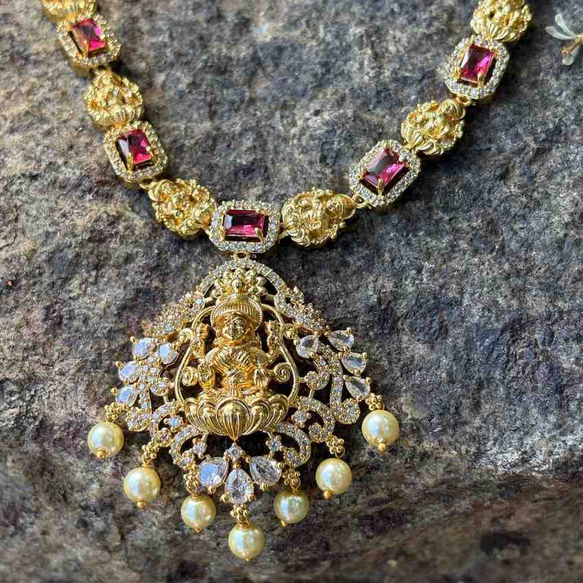 N0207 Red Stone Lakshmi Necklace