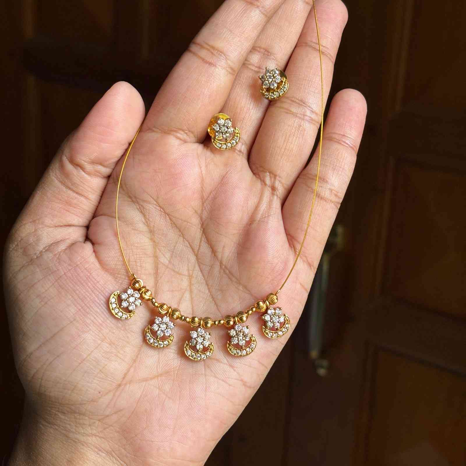 IN012 Invisible Chain with AD white Stone Flower Moon Pendent with earrings