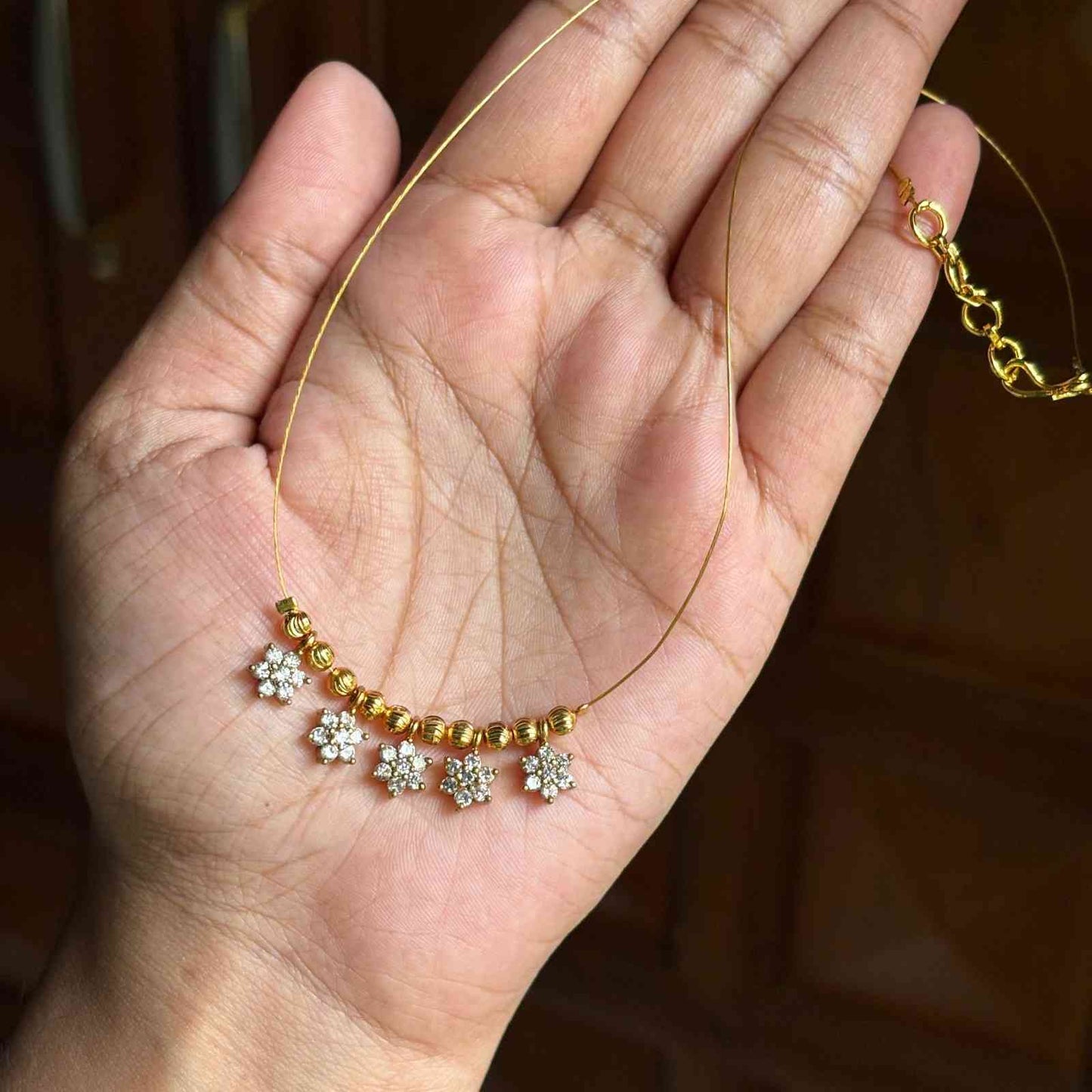 IN010 Invisible Chain with AD WHITE Stone Flower Pendent NO earrings