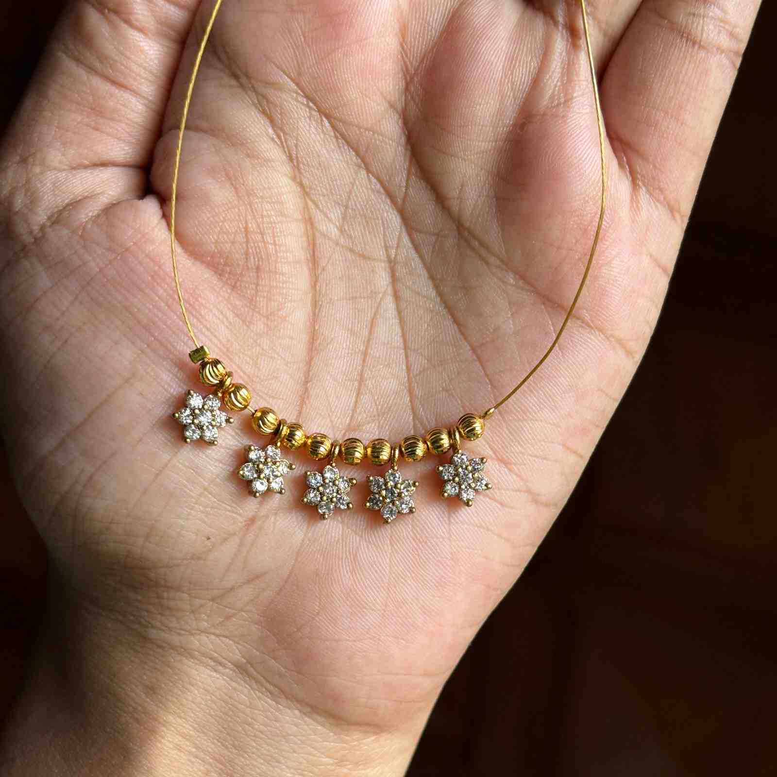 IN010 Invisible Chain with AD WHITE Stone Flower Pendent NO earrings