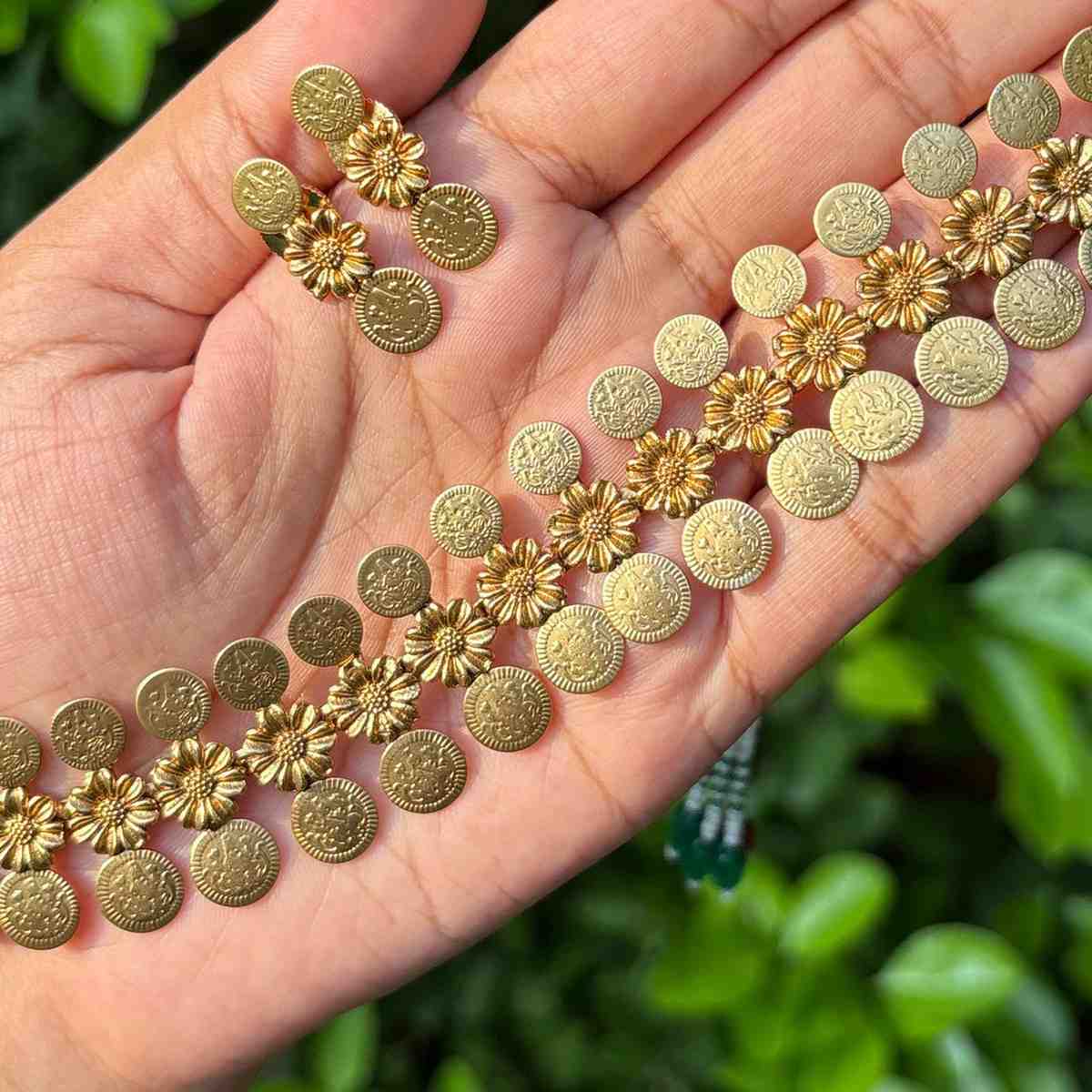 Premium Look Traditional coin chocker / Necklace with Earring N0249-D27
