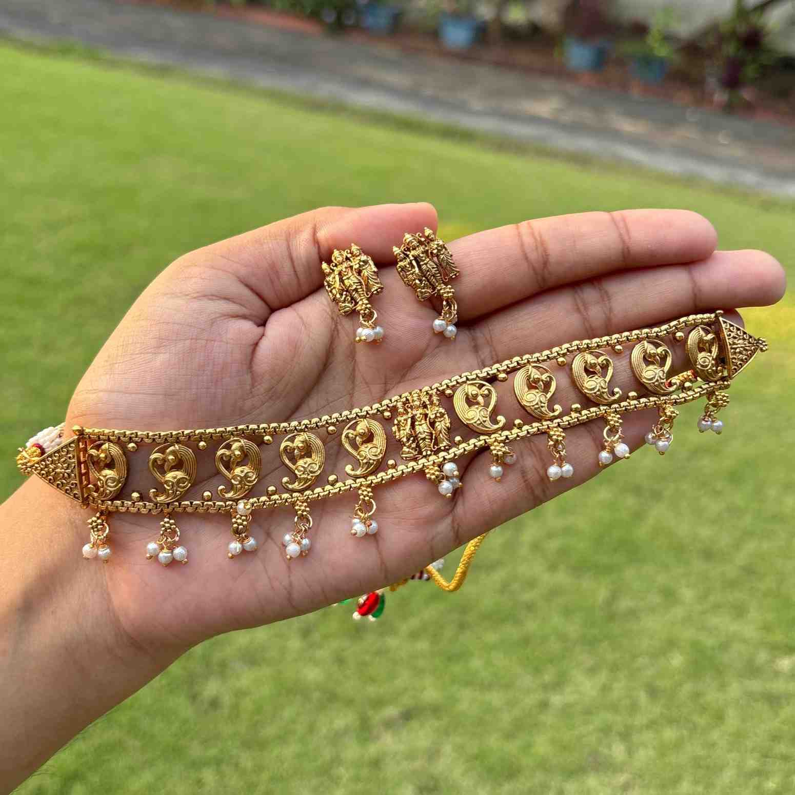 Premium Look Peacock pattern Temple collection chocker with Earring N0254-D35