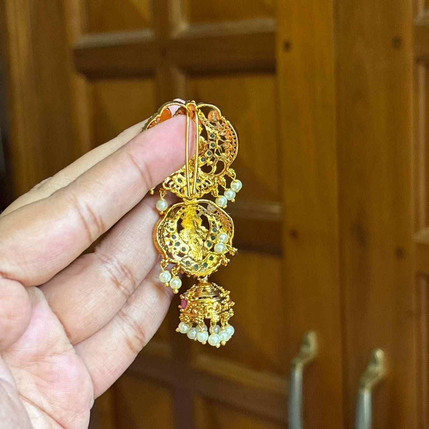Premium Quality Floral Lakshmi Pattern Short Jada billa Hair Brooch/hair accessories HA056-C20