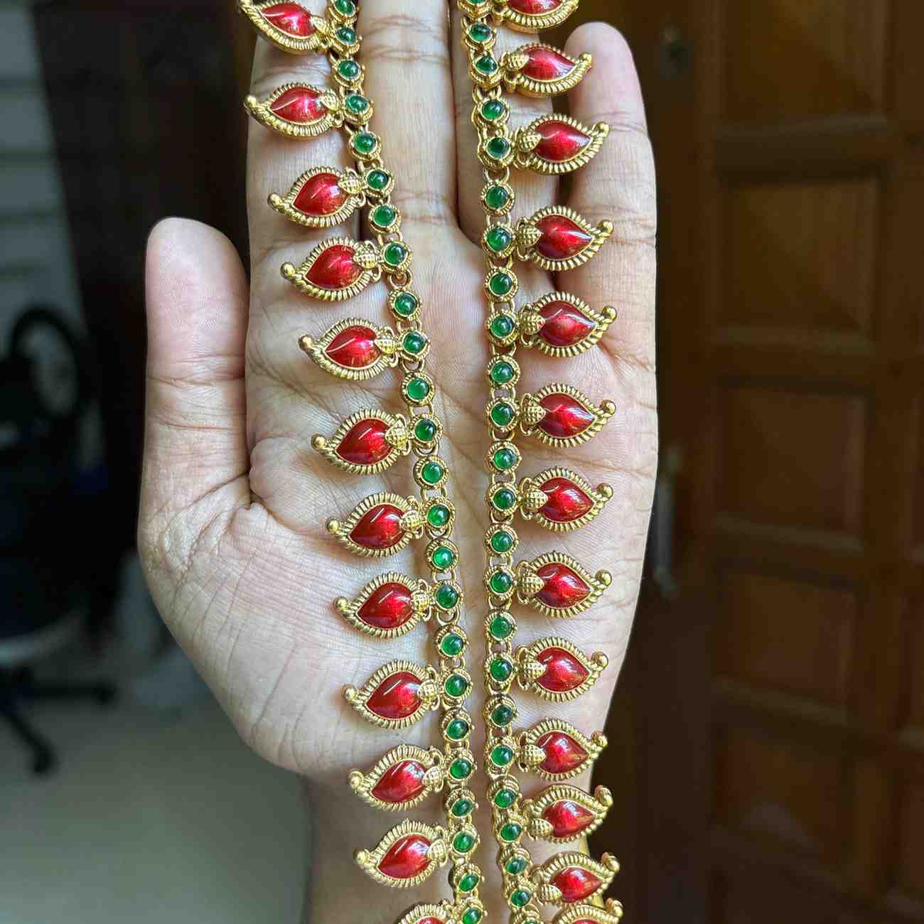 Premium Look Red Enamel Palaka Manga Haram with earrings H0065-D36