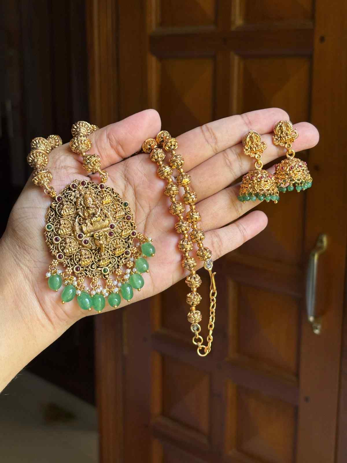Middle Length Chettinad Haram Matte Finish AshtaLakshmi Pendent with green Beads H0038-CJ49