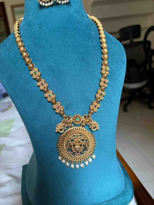 H0070  Long Lakshmi haram with earrings