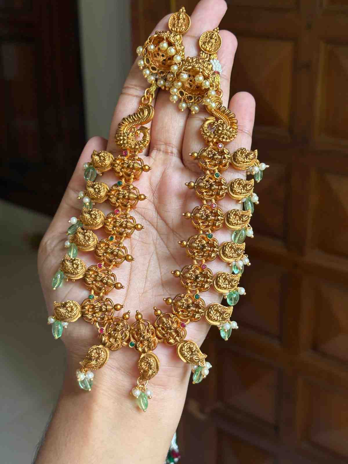 Matte finish Lakshmi Necklace with earrings N0257-D36