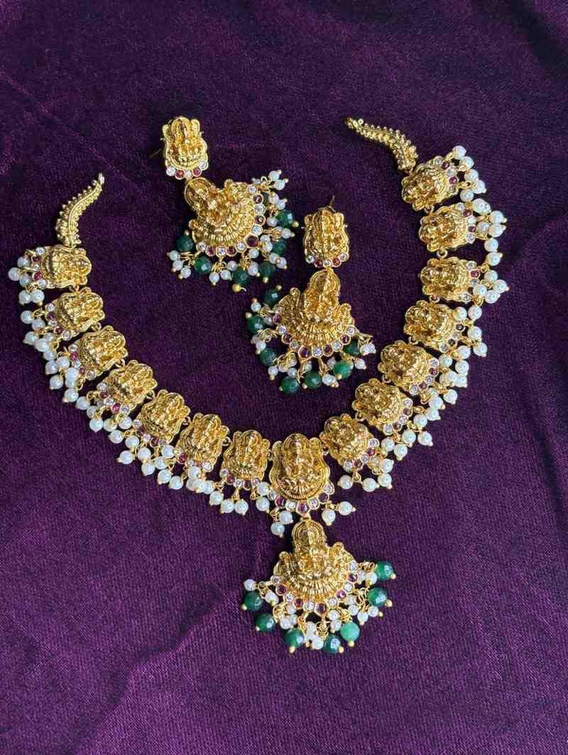 Temple collection Lakshmi Goddess Necklace with earrings N0259-I58