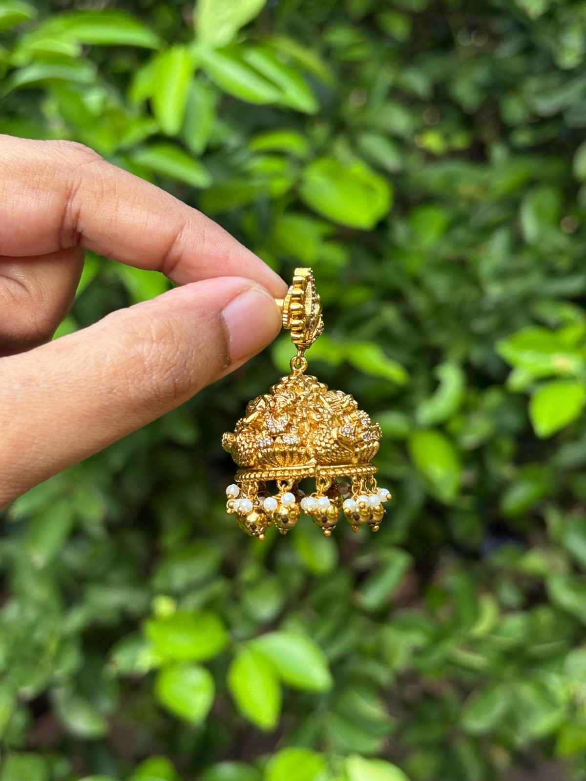 Temple collection Bridal 3D Jhumka Medium Size J0108