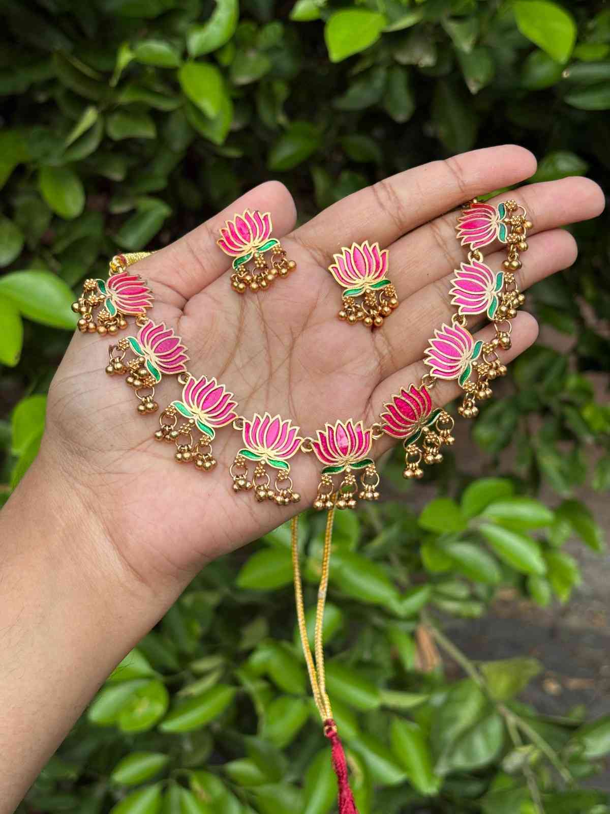 Lotus Enamel Necklace N0087