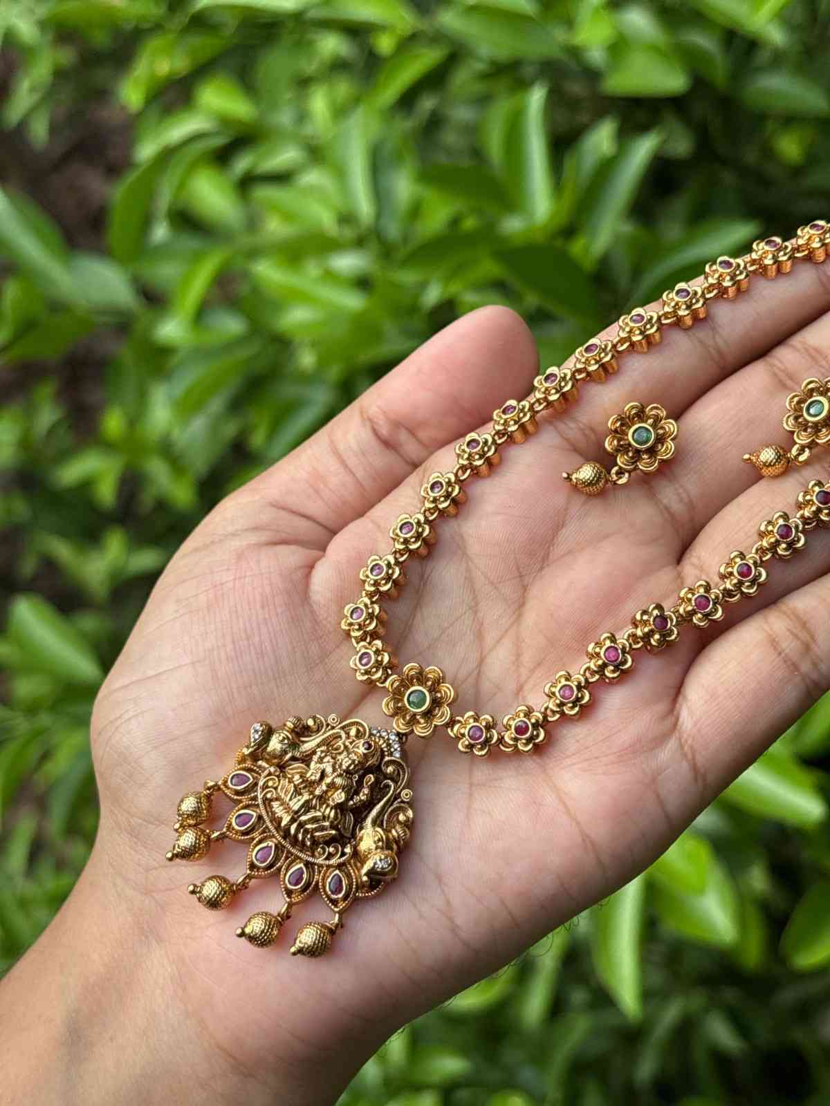 N0264 Simple Traditional Temple collection Lakshmi Necklace with earrings