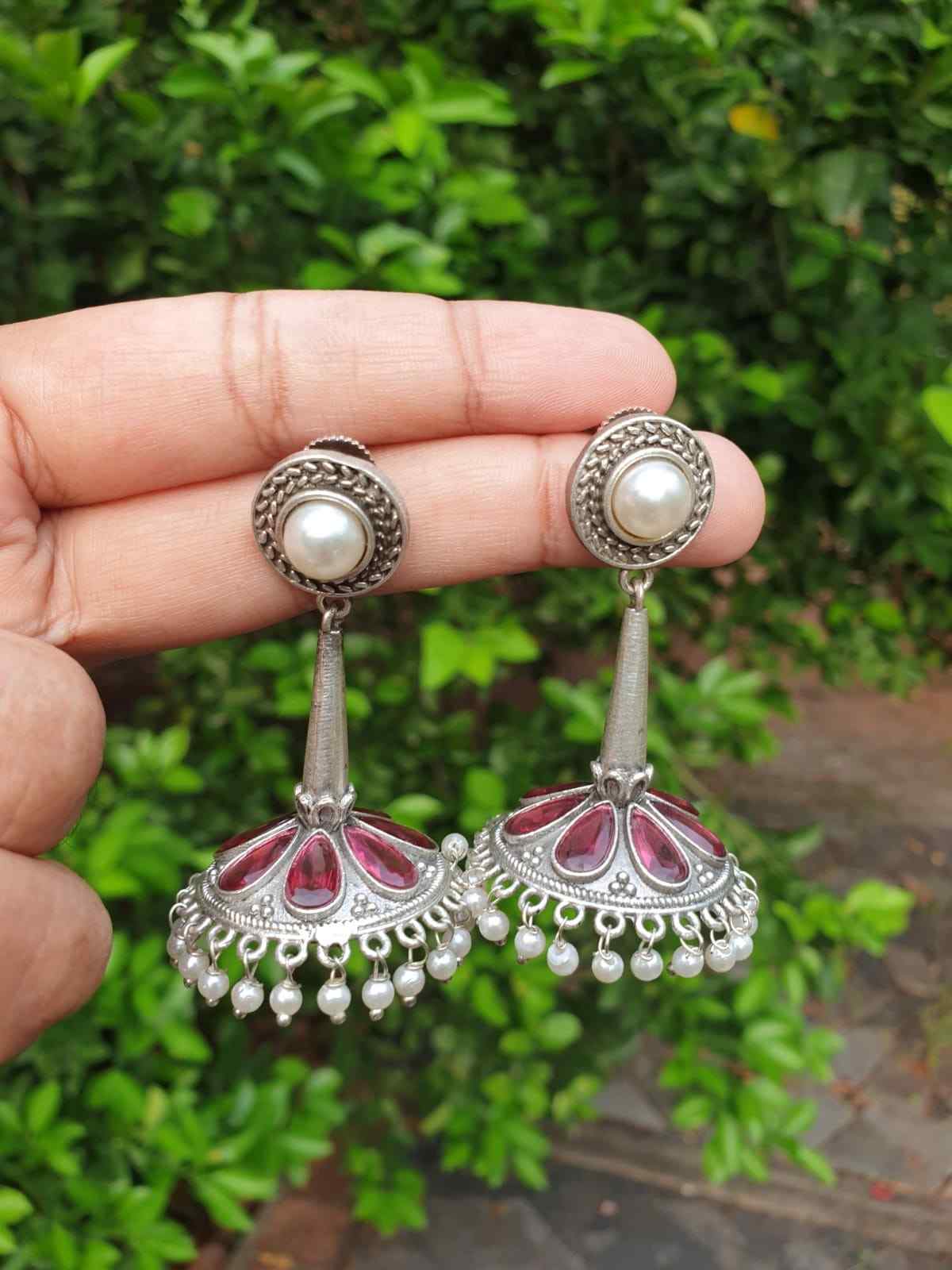 Red stone silver Jhumka E007
