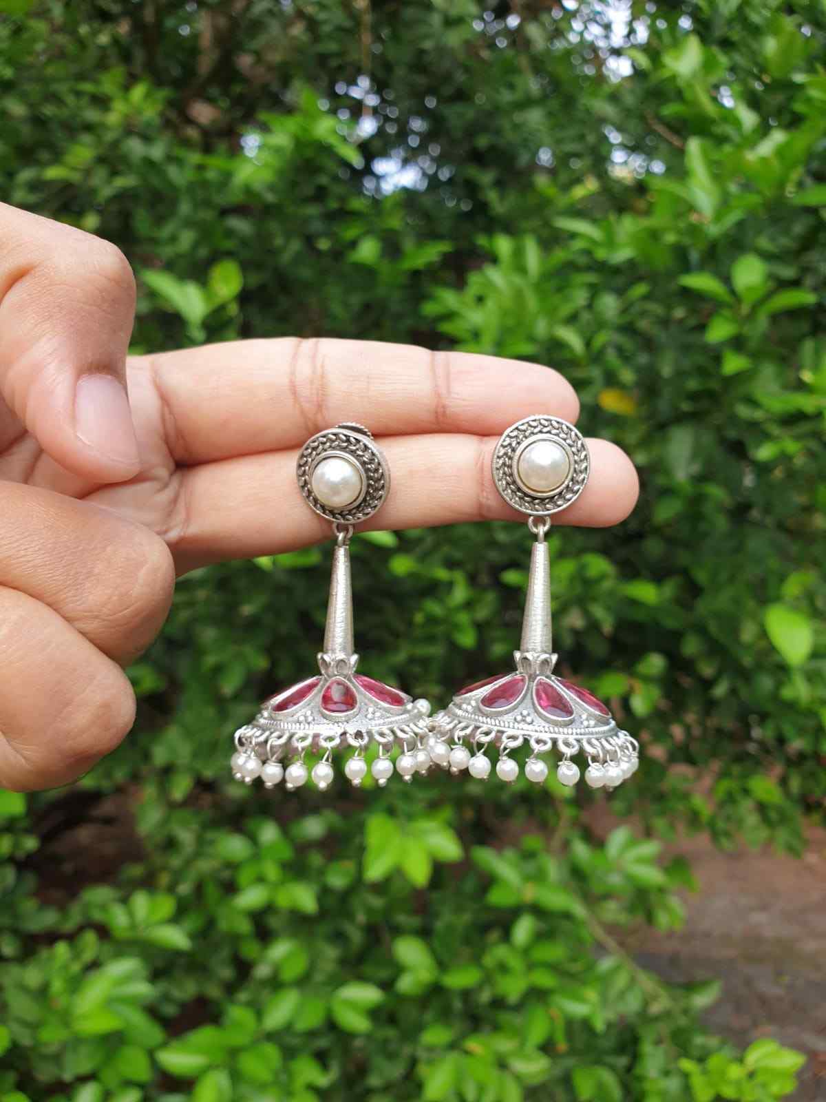 Red stone silver Jhumka E007