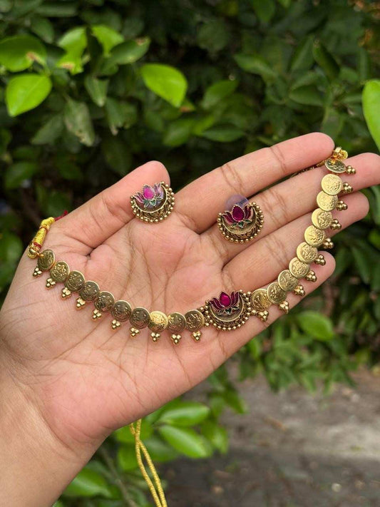 N0266 Trendy Purple lotus coin necklace