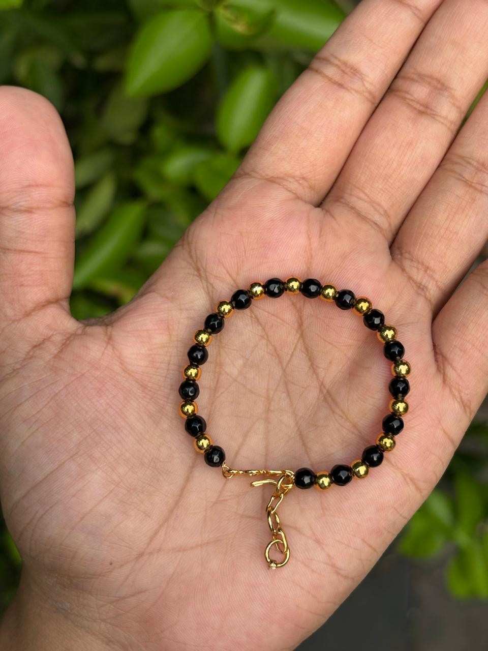 K0028 KIDS black Bead Bracelet
