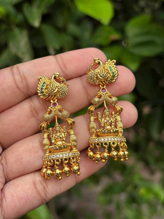J0123 Lakshmi earrings with pillars on sides
