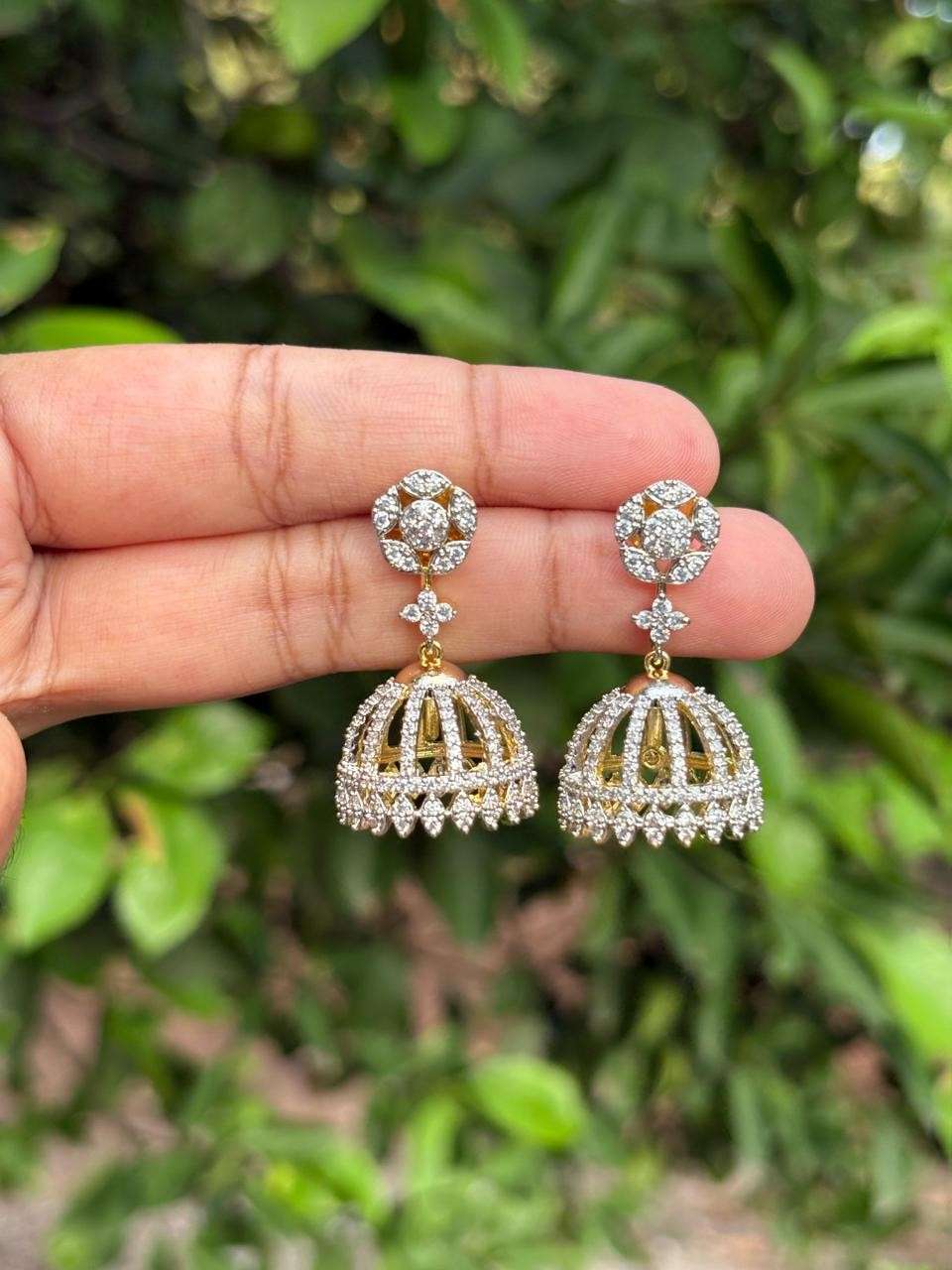 J0125 White stone dual tone Rhodium Finish premium jhumka