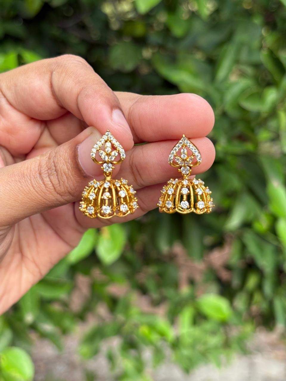 J0128 White stone small size jhumka