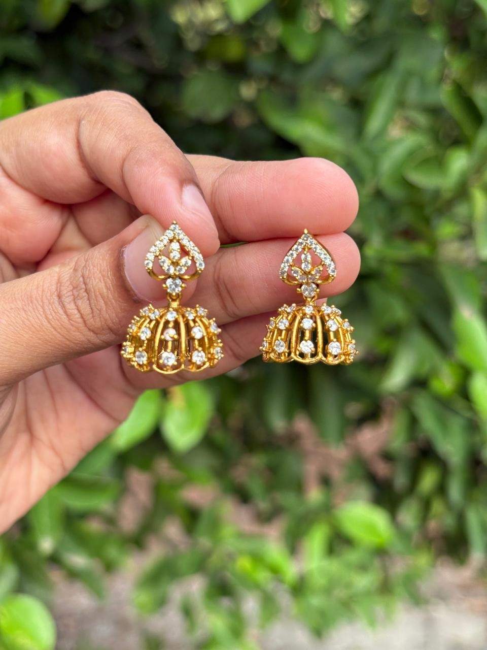 J0128 White stone small size jhumka
