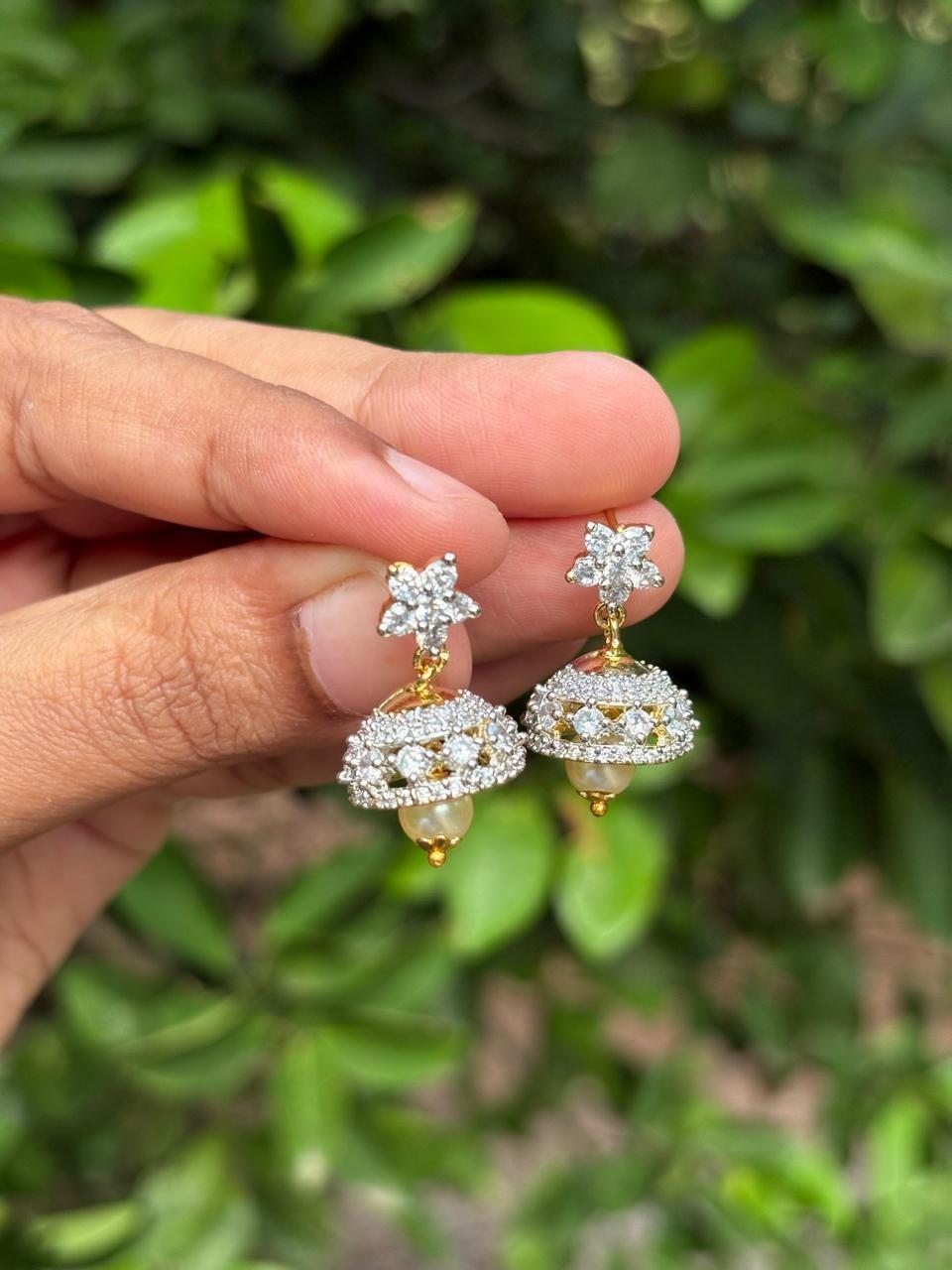 J0126 White stone dual tone Rhodium Finish small size jhumka