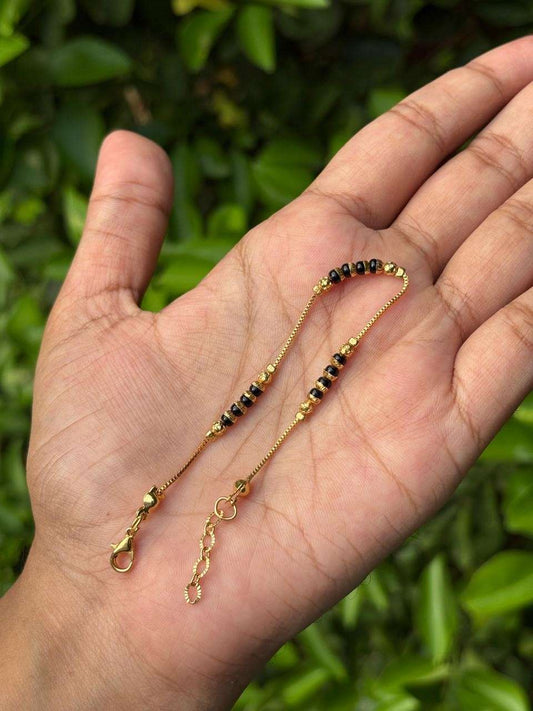 K0029 Adult black Bead chain Bracelet
