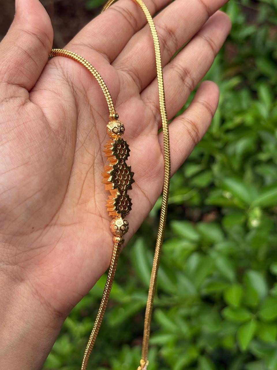 C015 white Stone Floral Mogappu 30 inch long chain with S Hook