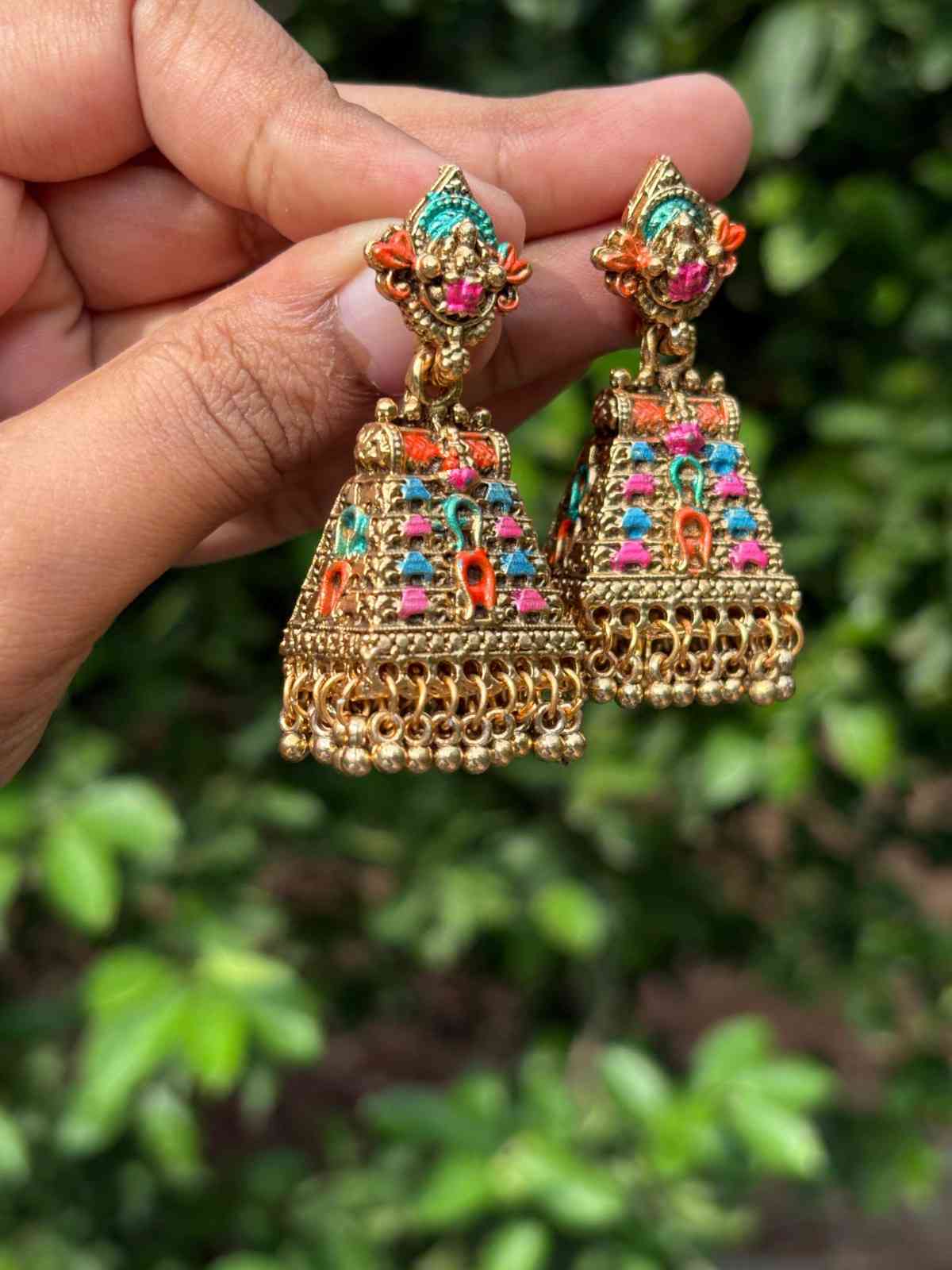 J0130 MATTE finish Kopuram Jhumka