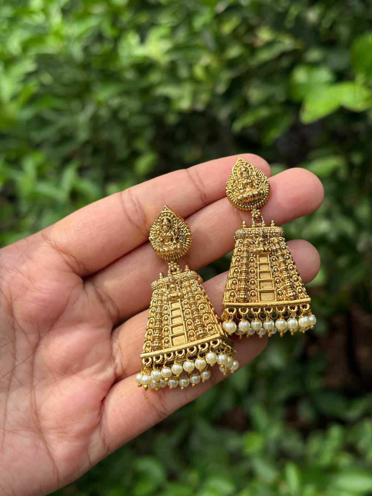 J0131 Antique Premium  Gopuram Jhumka