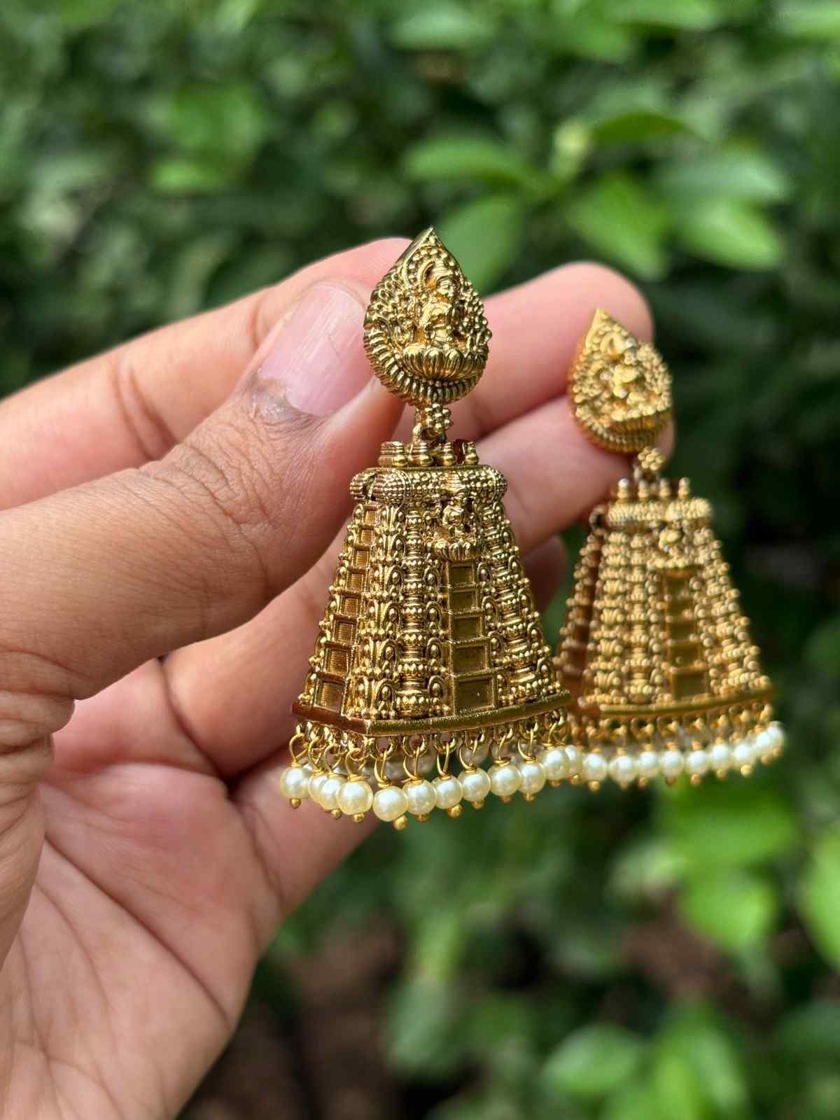J0131 Antique Premium  Gopuram Jhumka