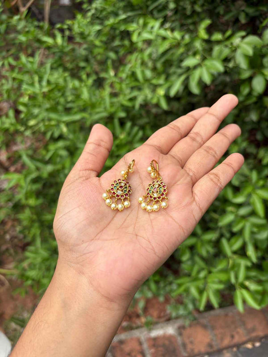 J0135 Floral Pattern Peral Hanging Bugadi