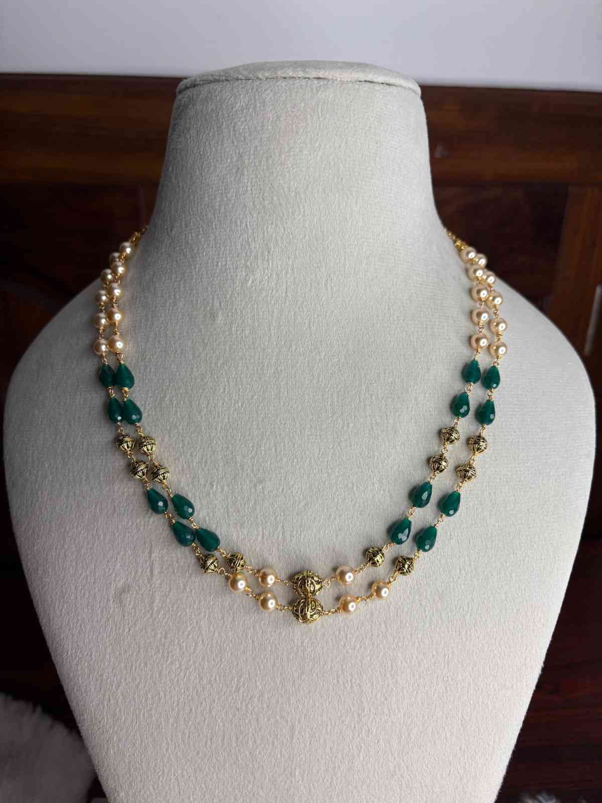 H0029 Premium 2 layer Pearl Chain with Green Crystal