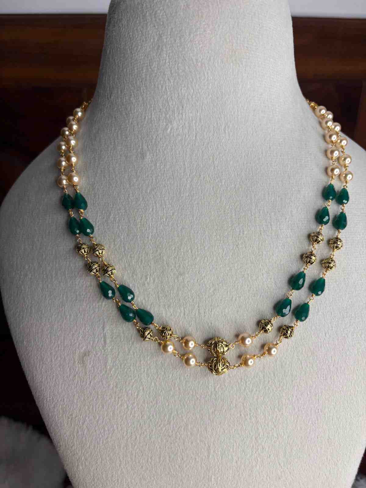 H0029 Premium 2 layer Pearl Chain with Green Crystal