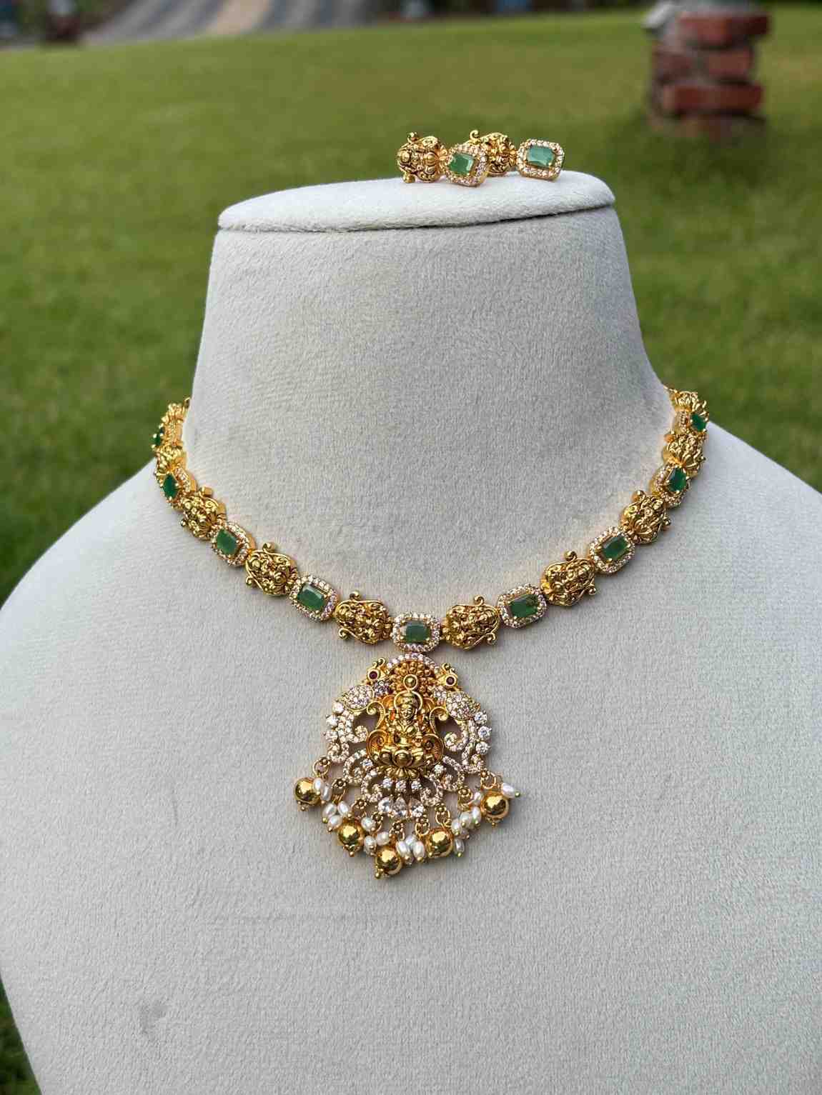 N0178 stone Lakshmi Necklace