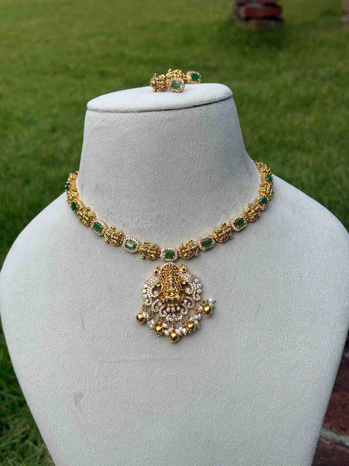N0178 stone Lakshmi Necklace