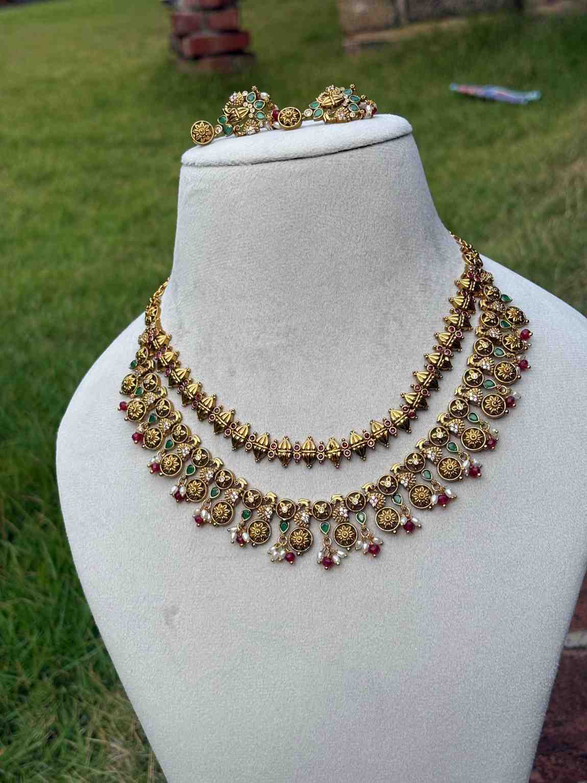 N0179 Premium quality 2 layer necklace