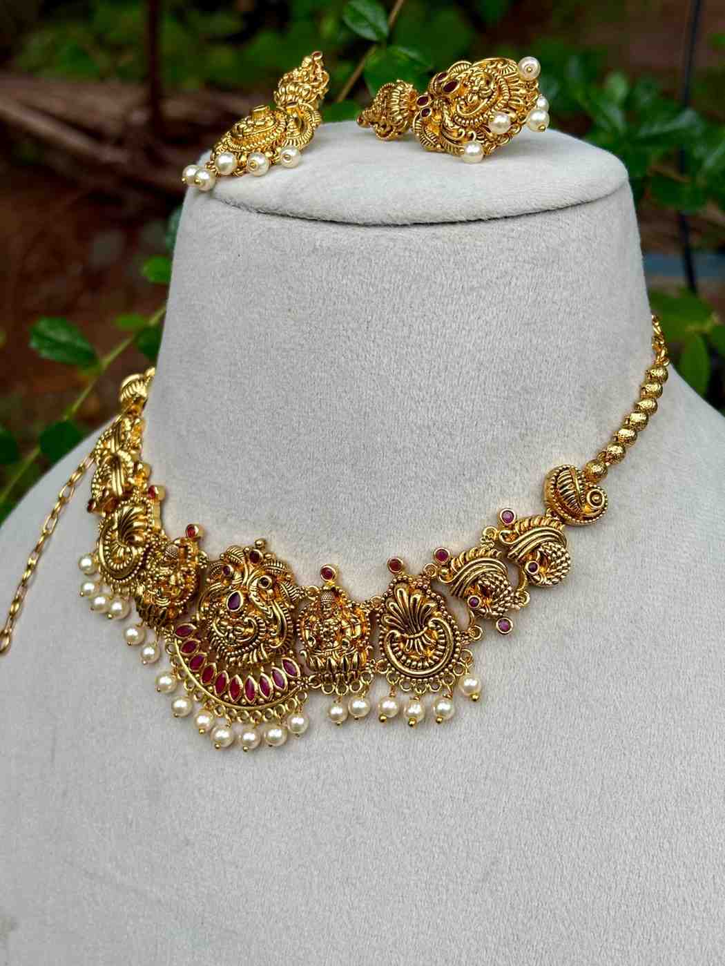 N0287 Gold Inspired Lakshmi Premium necklace