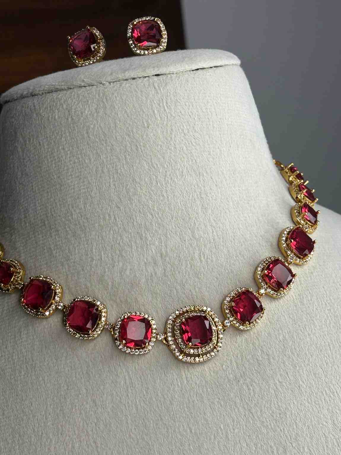 N0290 Ruby Stone Necklace