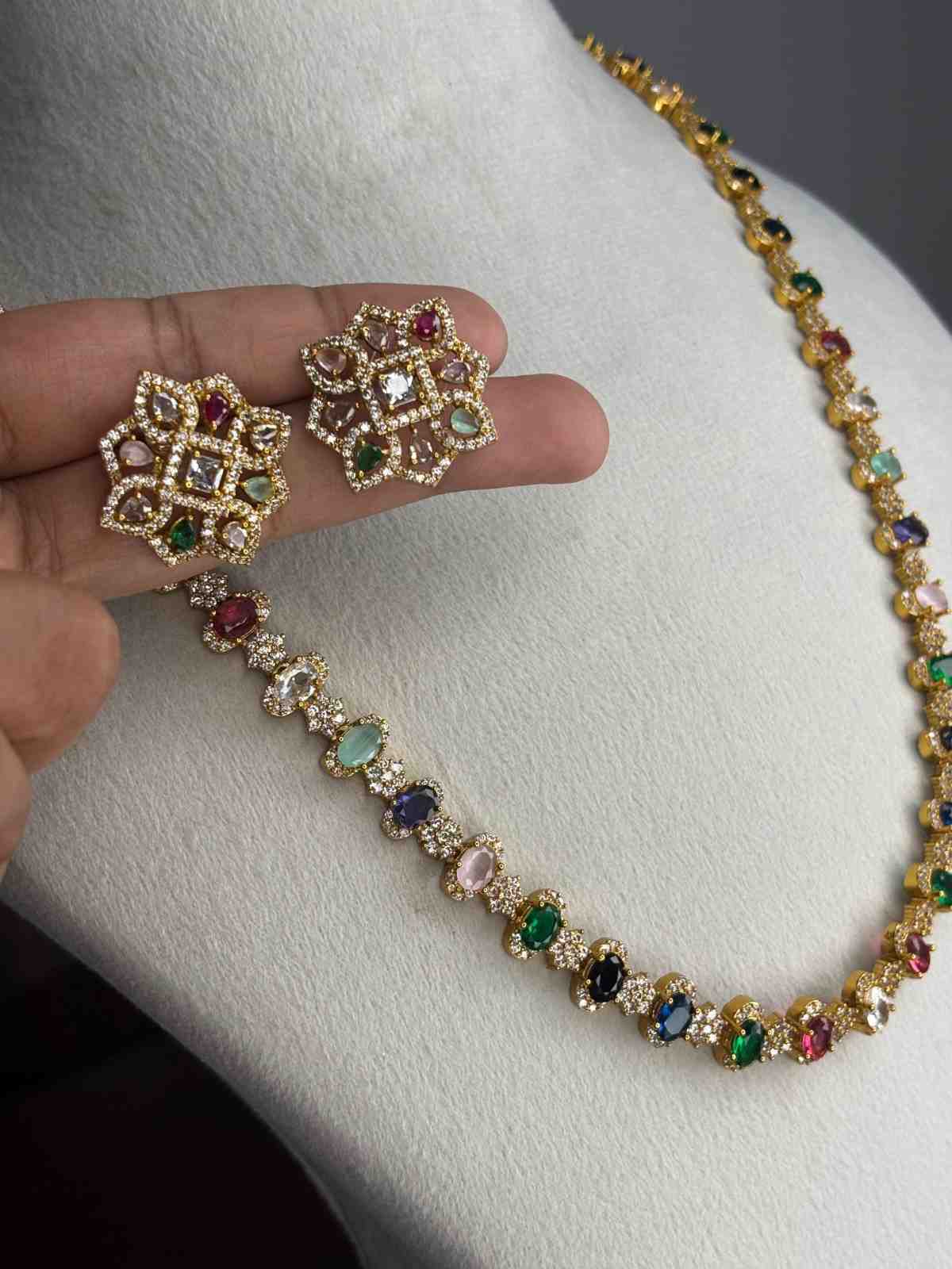 H0086 Navaratnam Middle haram