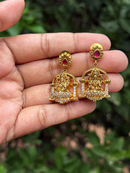 J0147 Lakshmi with side pillar Earrings