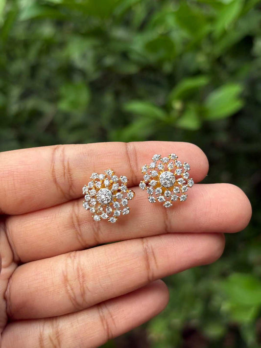 J0154 Diamond Stud