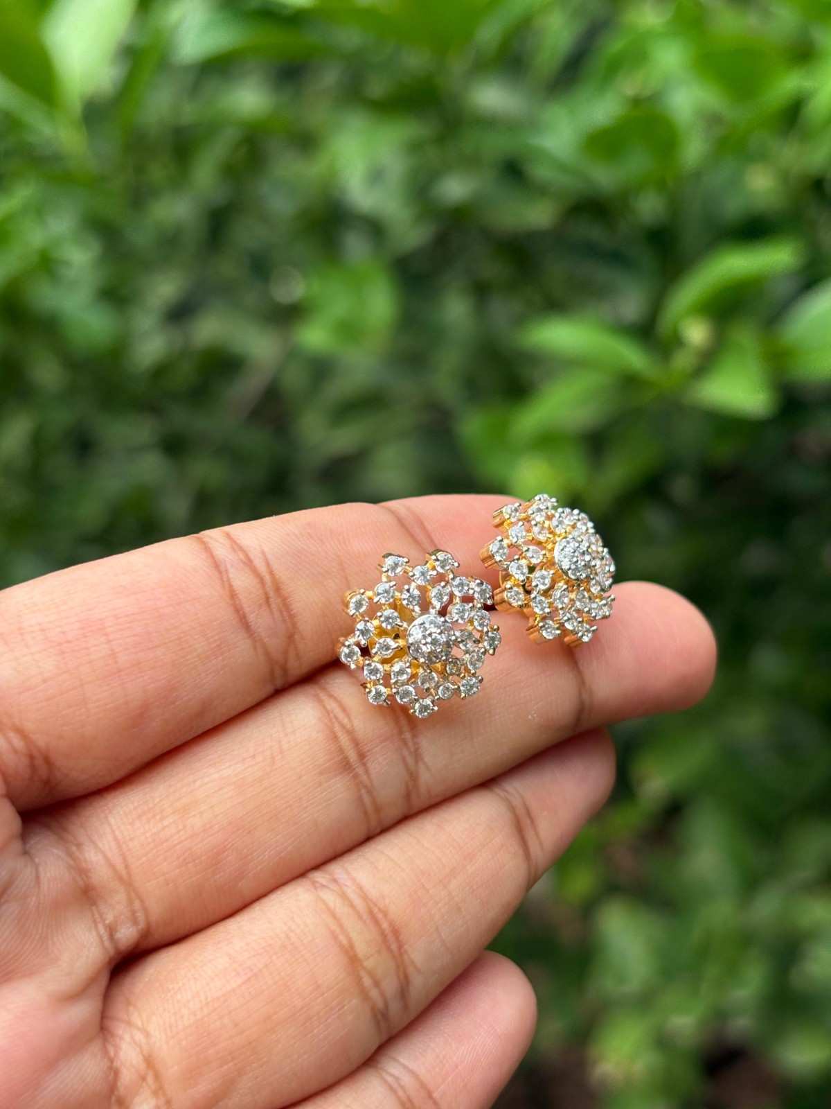 J0154 Diamond Stud