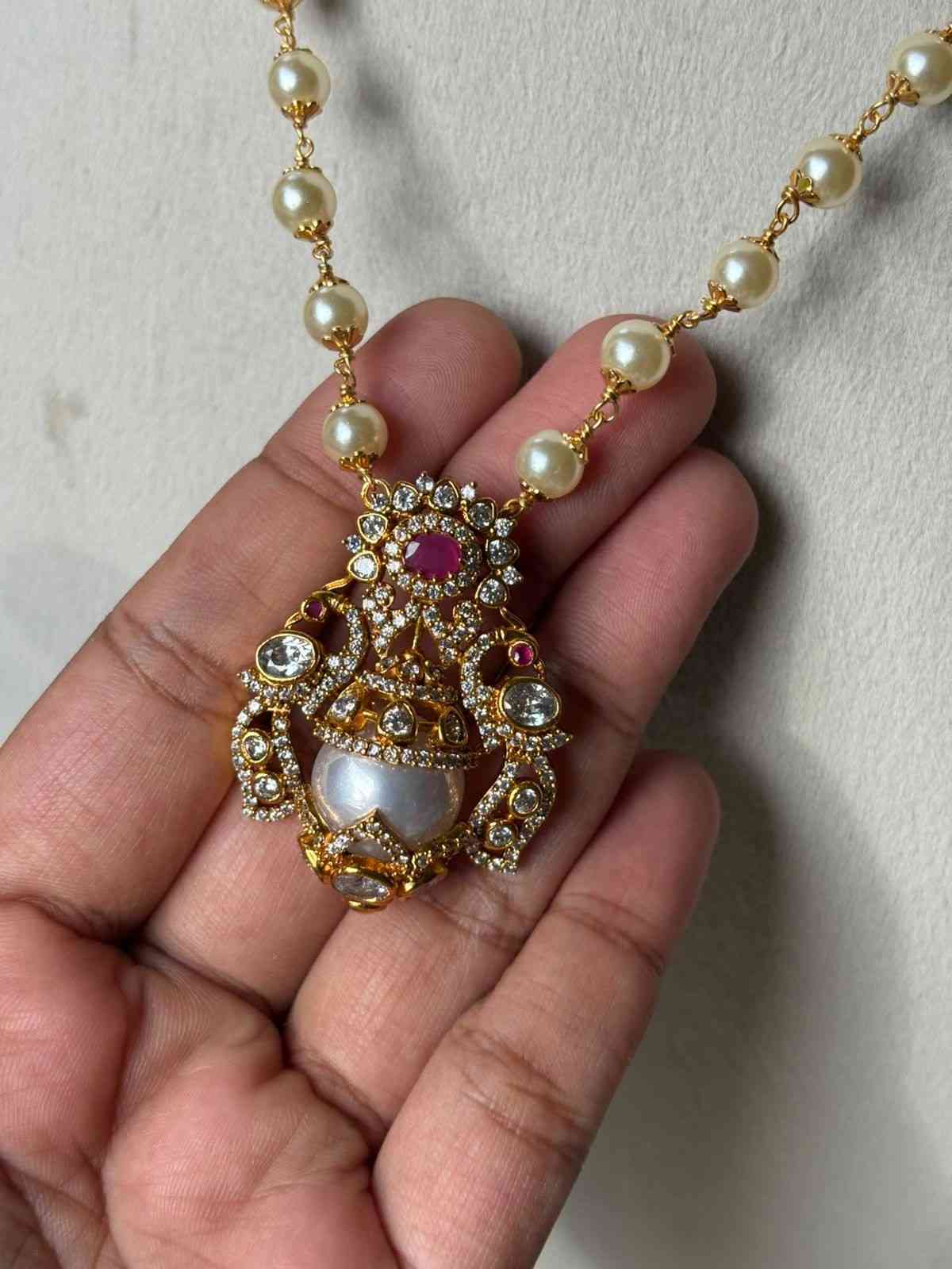 H0088 Pearl Middle length 18 inch Haram