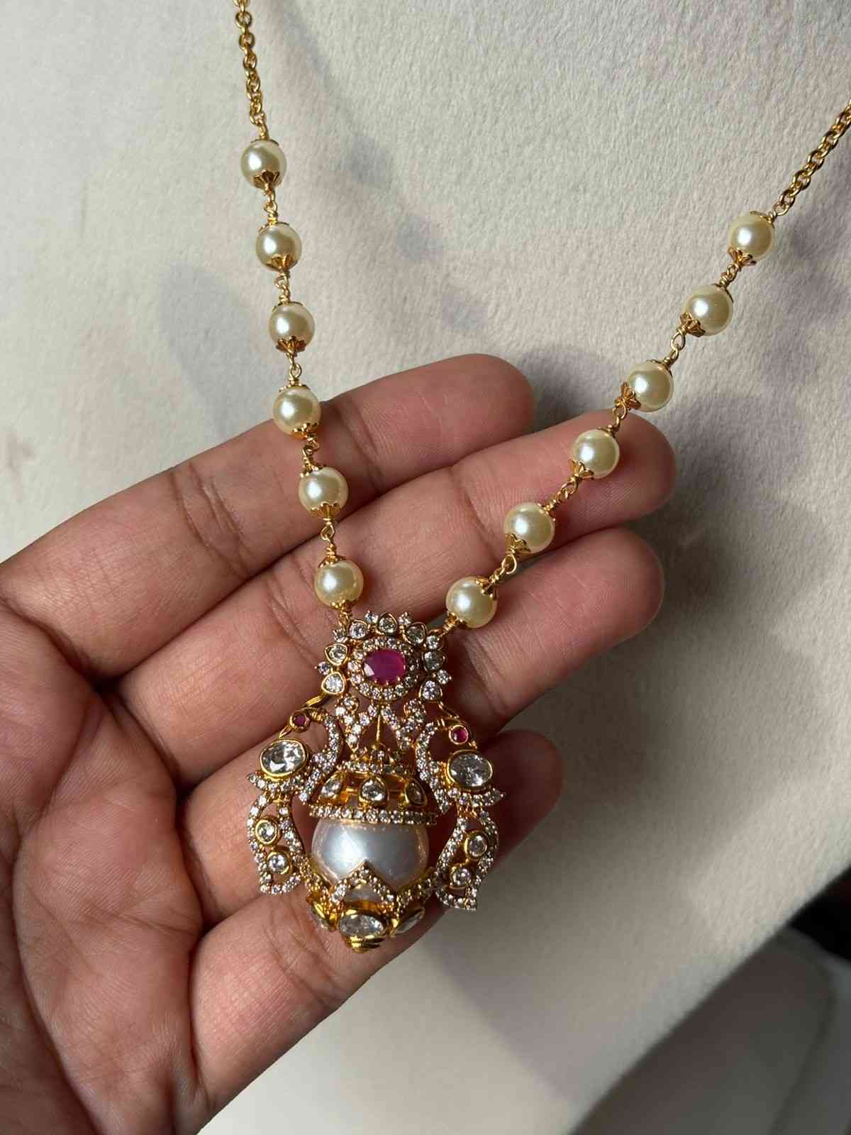 H0088 Pearl Middle length 18 inch Haram