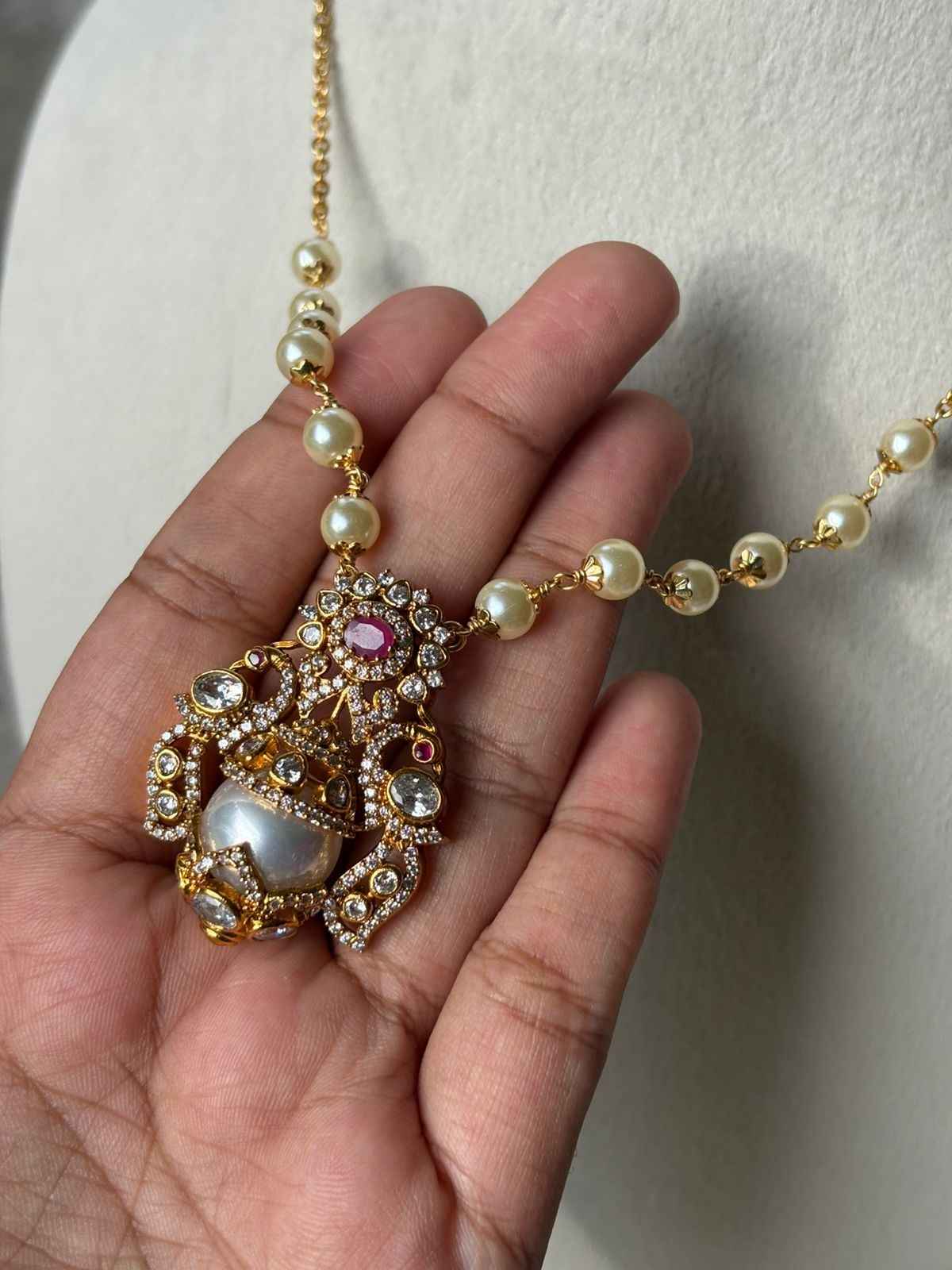 H0088 Pearl Middle length 18 inch Haram