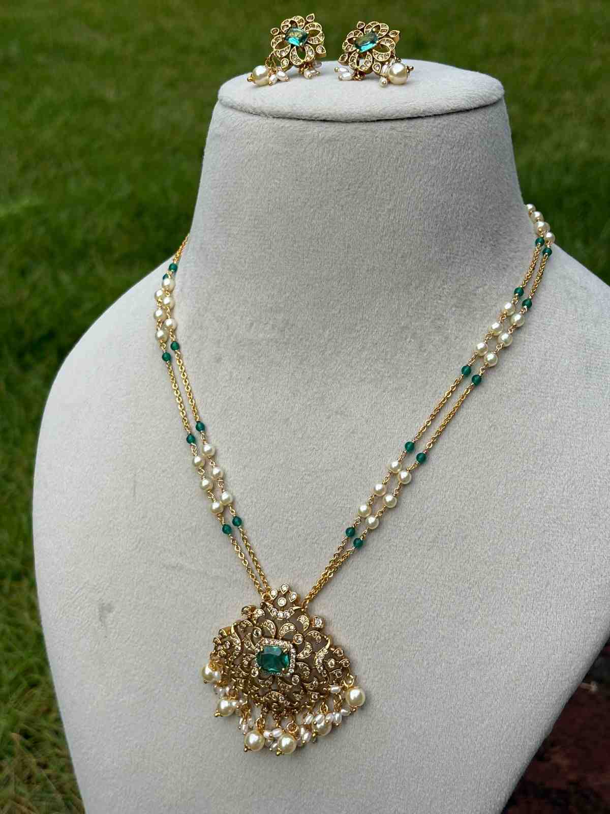 H0087 Pearl Middle Haram