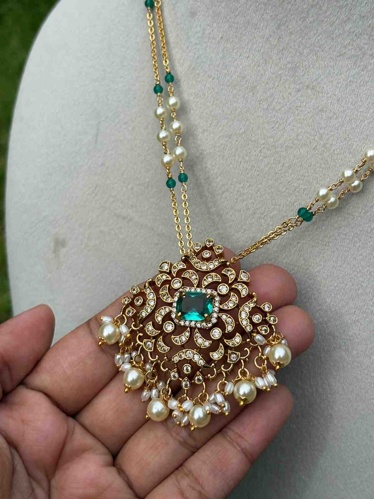 H0087 Pearl Middle Haram