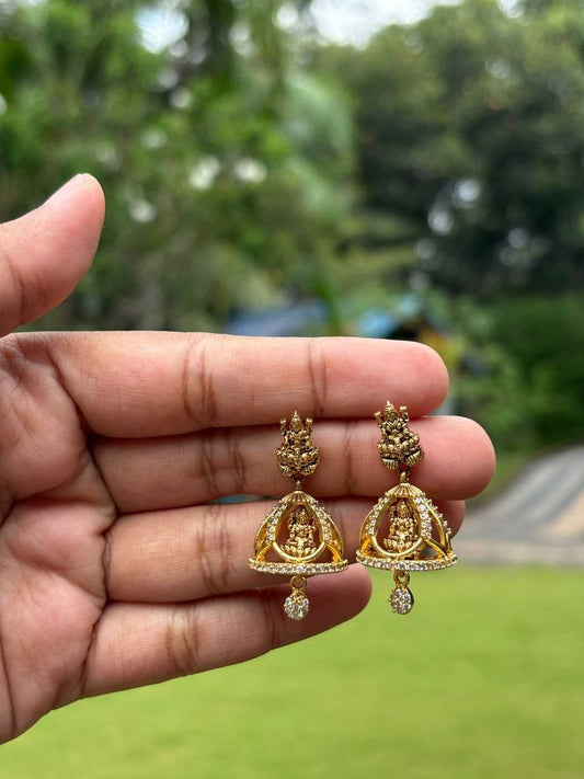 J0157 Unique Lakshmi Jhumka